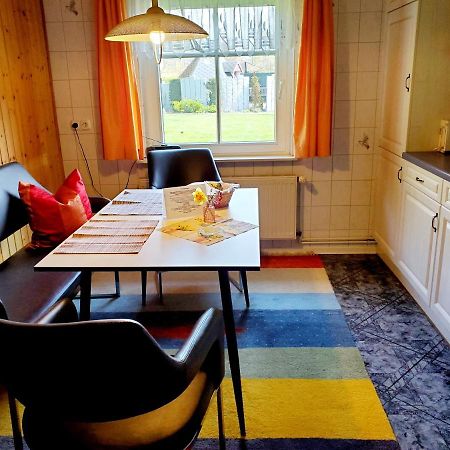 Ferienwohnung 1 Bei Familie Saupe Schaprode Eksteriør billede