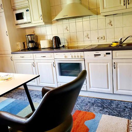 Ferienwohnung 1 Bei Familie Saupe Schaprode Eksteriør billede